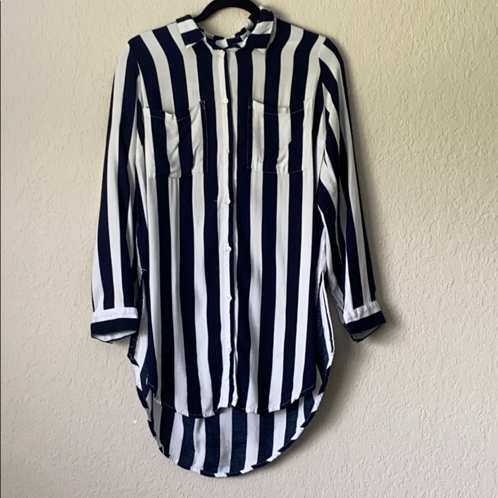 Long Navy and White Button Down Collared Shirt